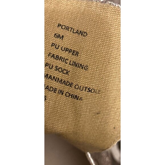 Steve Madden Gold & Glitter High-Top Sneakers With Studded Toes Size 6M - Picture 6 of 7